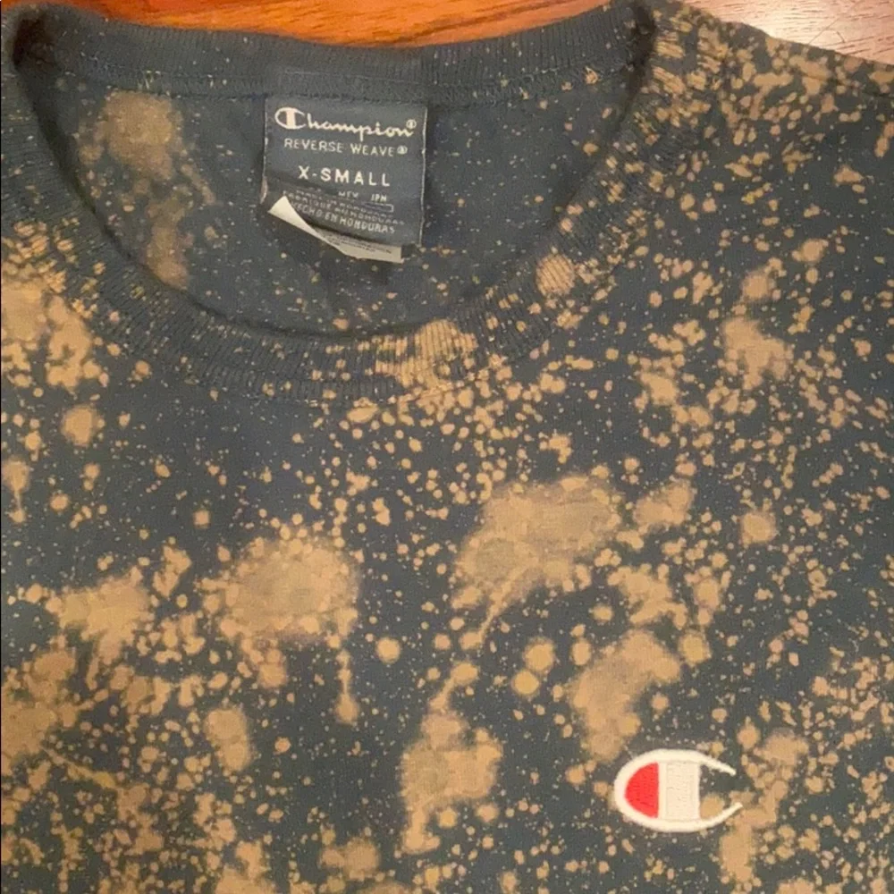 Dark teal and tan acid dye champion crop top!